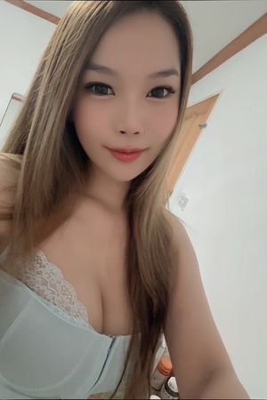 モア